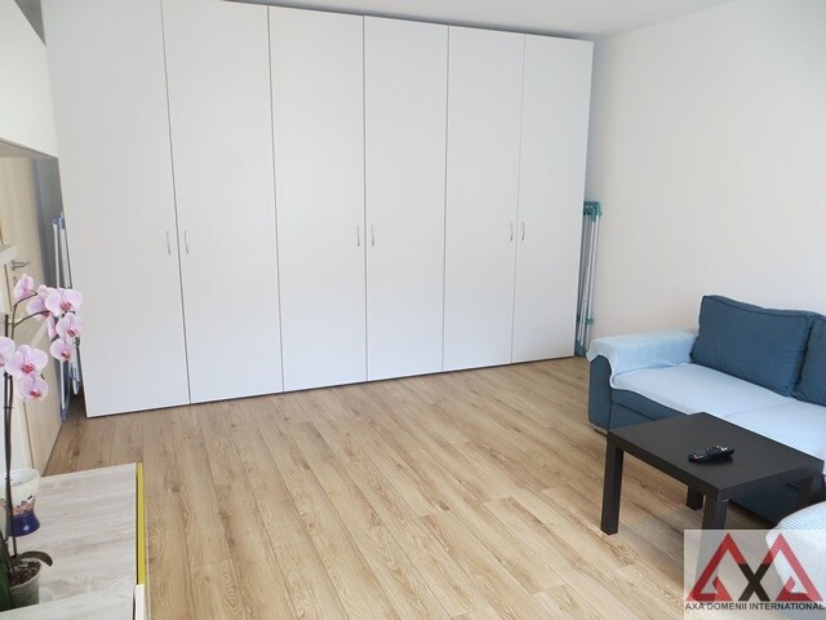 Inchiriere apartament 3 camere Vitan Mall - mobilat si utilat - parcare ADP — fotografia 3
