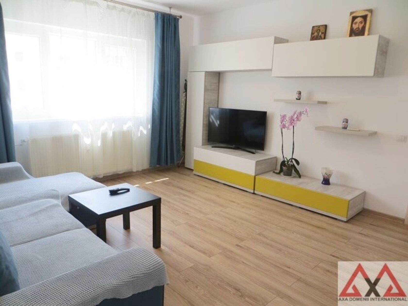 Inchiriere apartament 3 camere Vitan Mall - mobilat si utilat - parcare ADP — fotografia 1