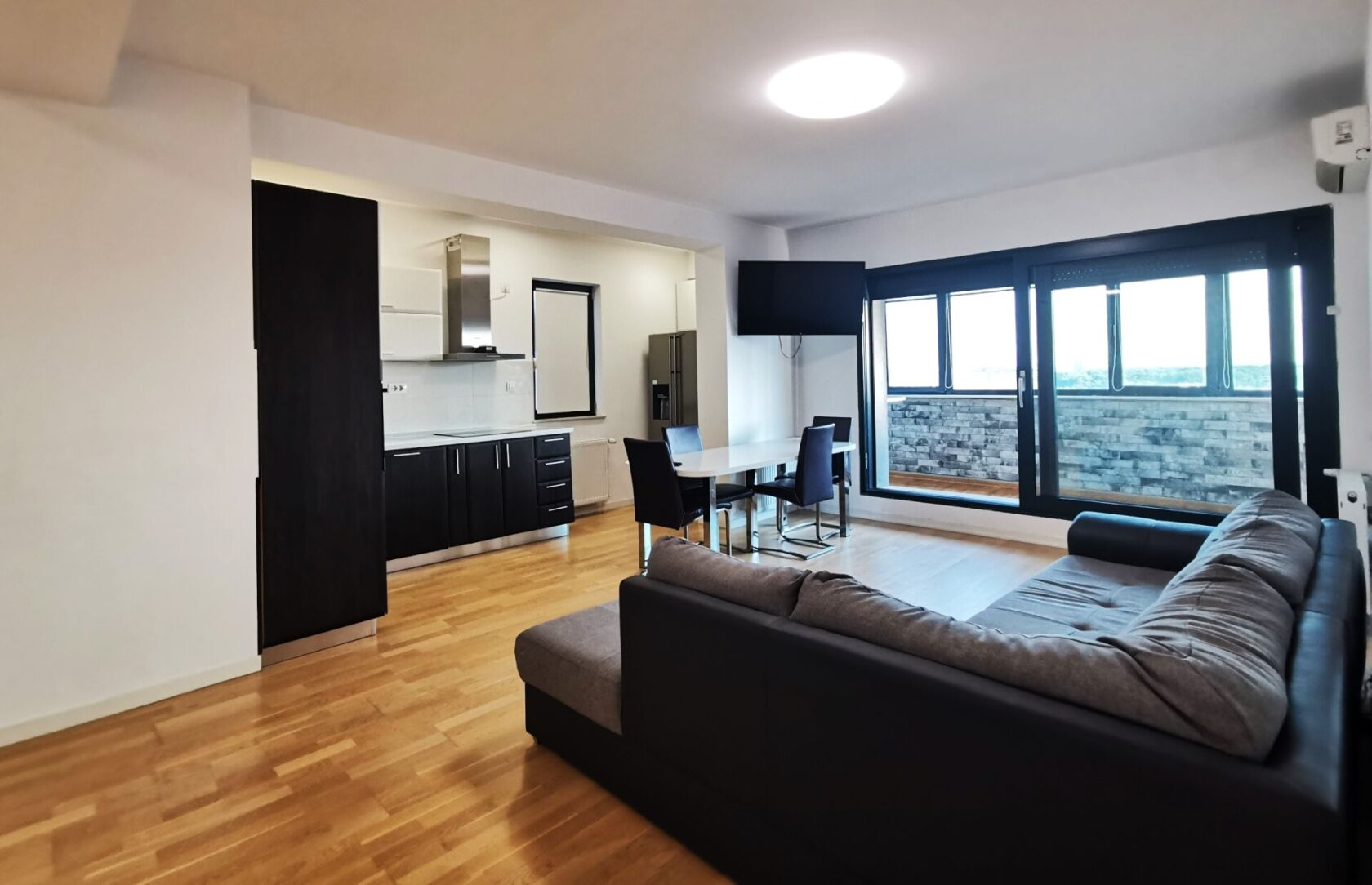 Inchiriere apartament 3 camere | Baneasa - Aerogarii | Birou sau rezidenta — fotografia 3