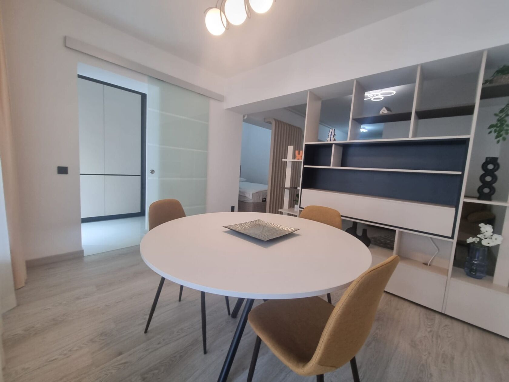 Alba Iulia - Unirii - Decebal inchiriere 2 camere — fotografia 1