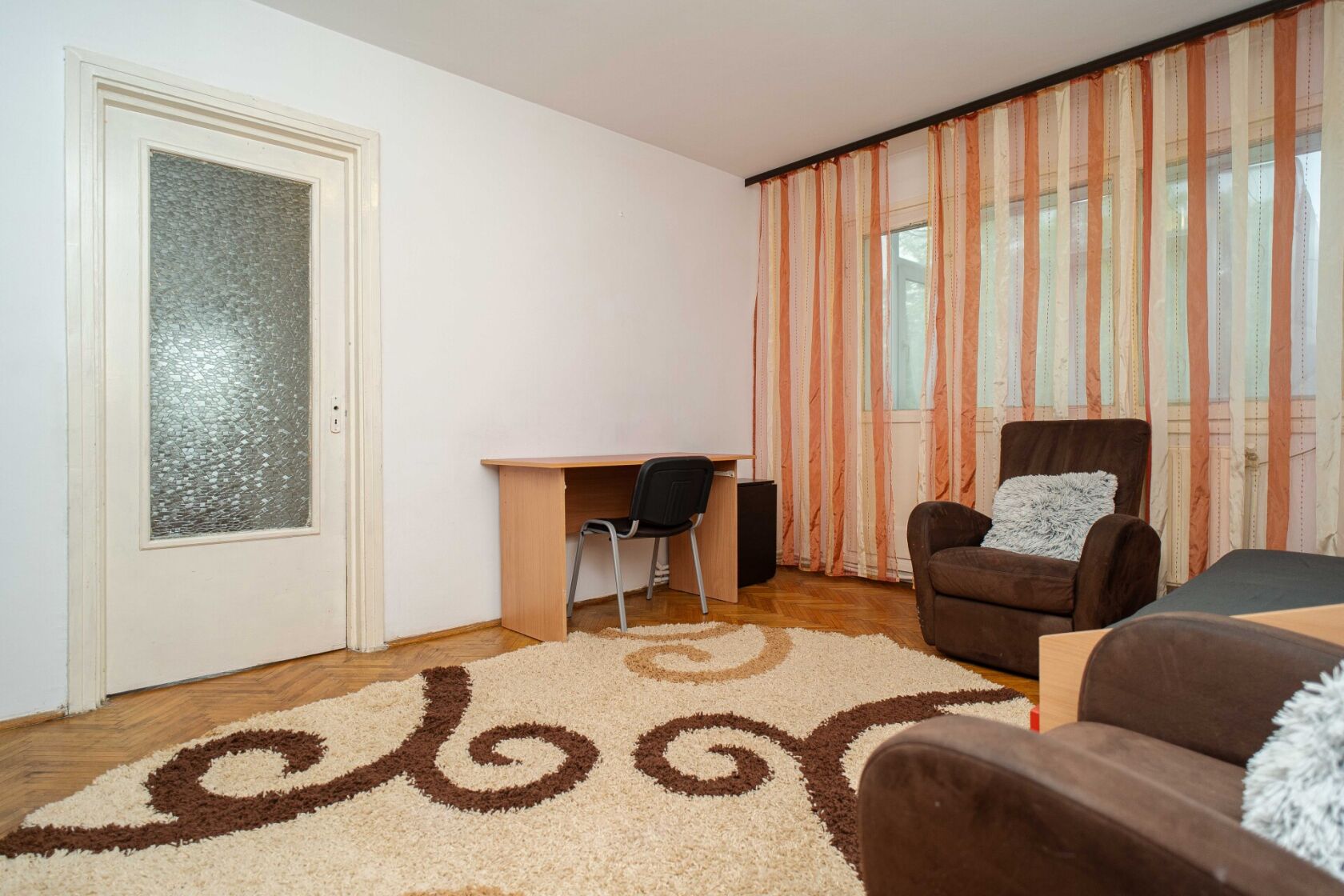 Pd Ros-Pd Piatra Iasi, inchiriere apartament 3 camere — fotografia 1