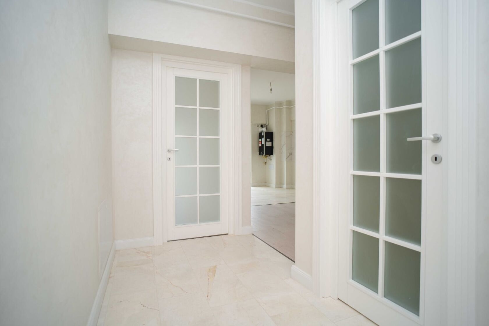 Apartament de inchiriat 2 camere nomobilat zona Copou-Royal — fotografia 1