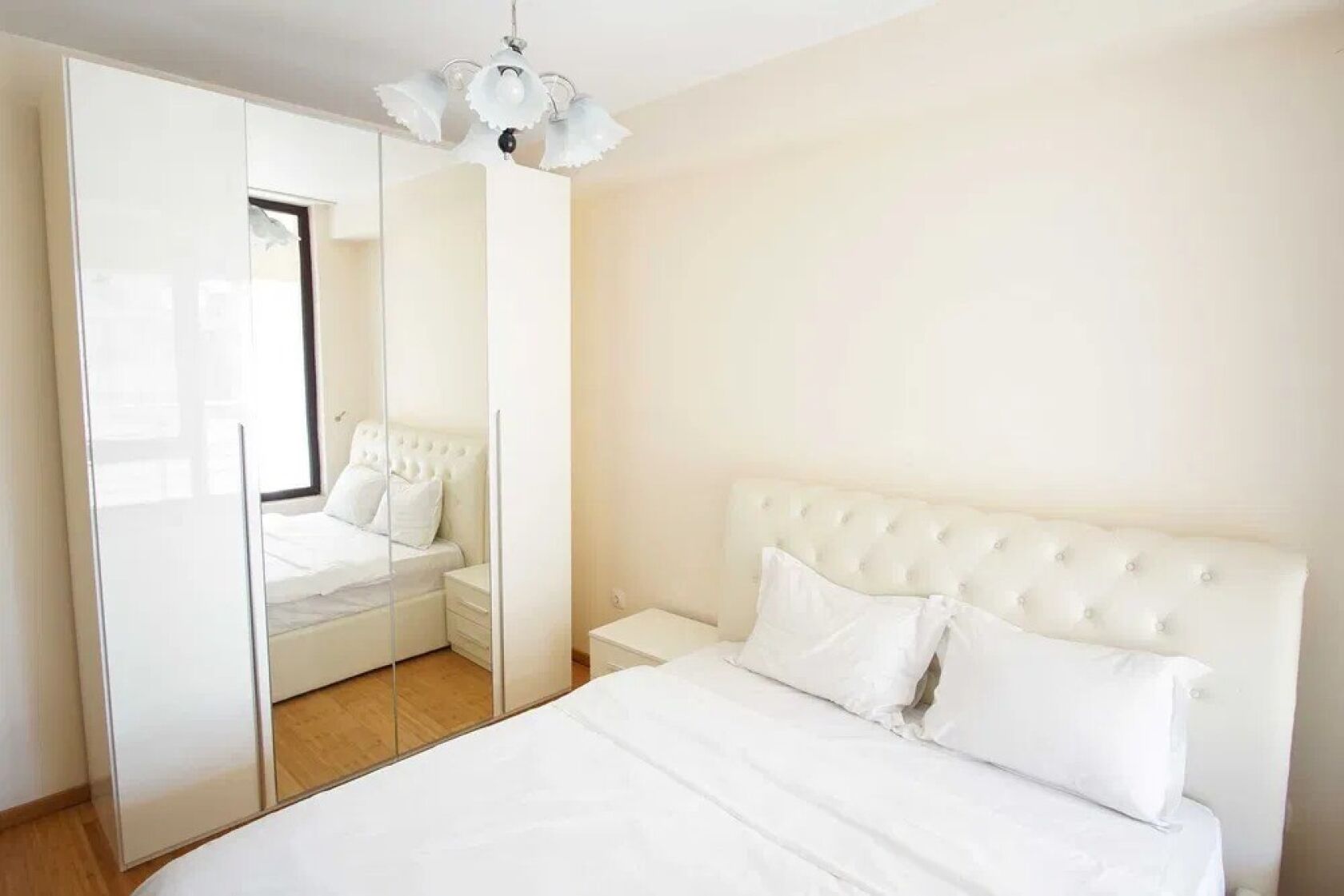 Apartament de inchiriat Lux 2 camere zona Copou-Stadion Emil Alexandrescu — fotografia 1