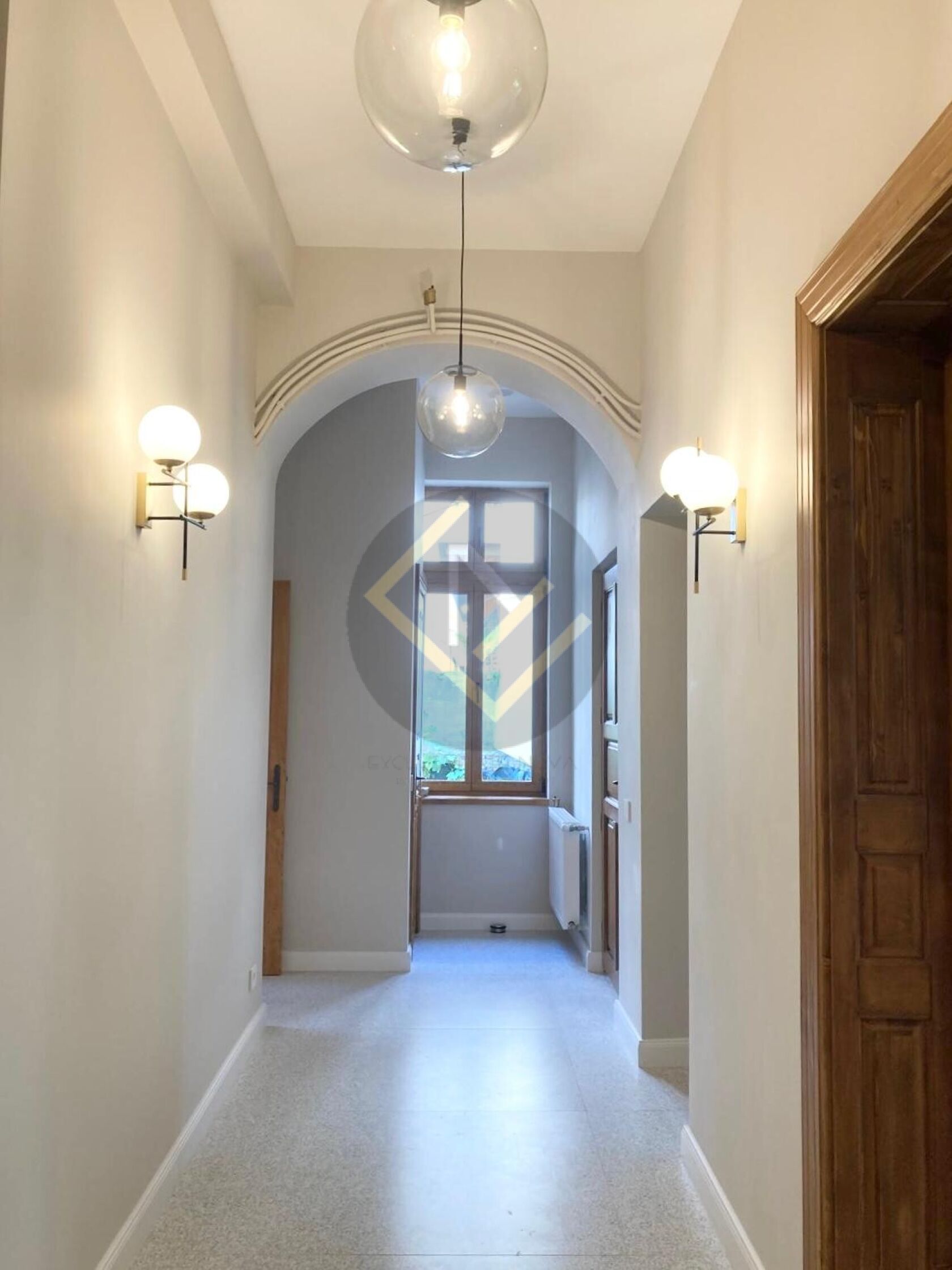 Inchiriere Apartament in Vila - Strada LONDRA ! — fotografia 1