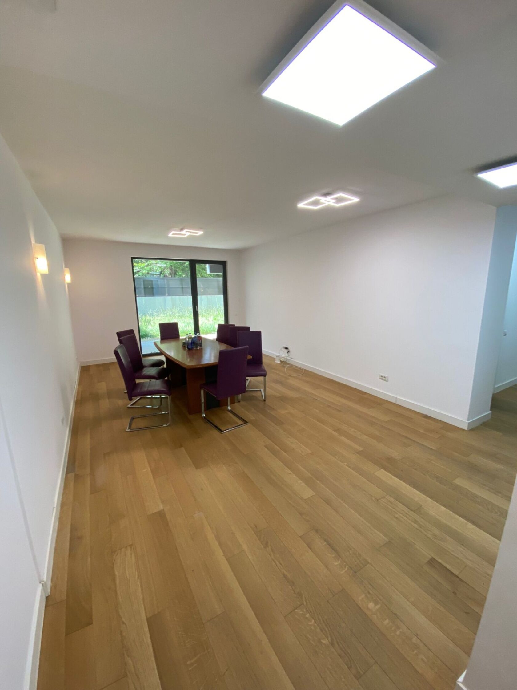 APARTAMENT EXCLUSIVIST CU 4 CAMERE ȘI GRADINĂ DE 209 MP – ZONA NAȚIUNILE UNITE — fotografia 1