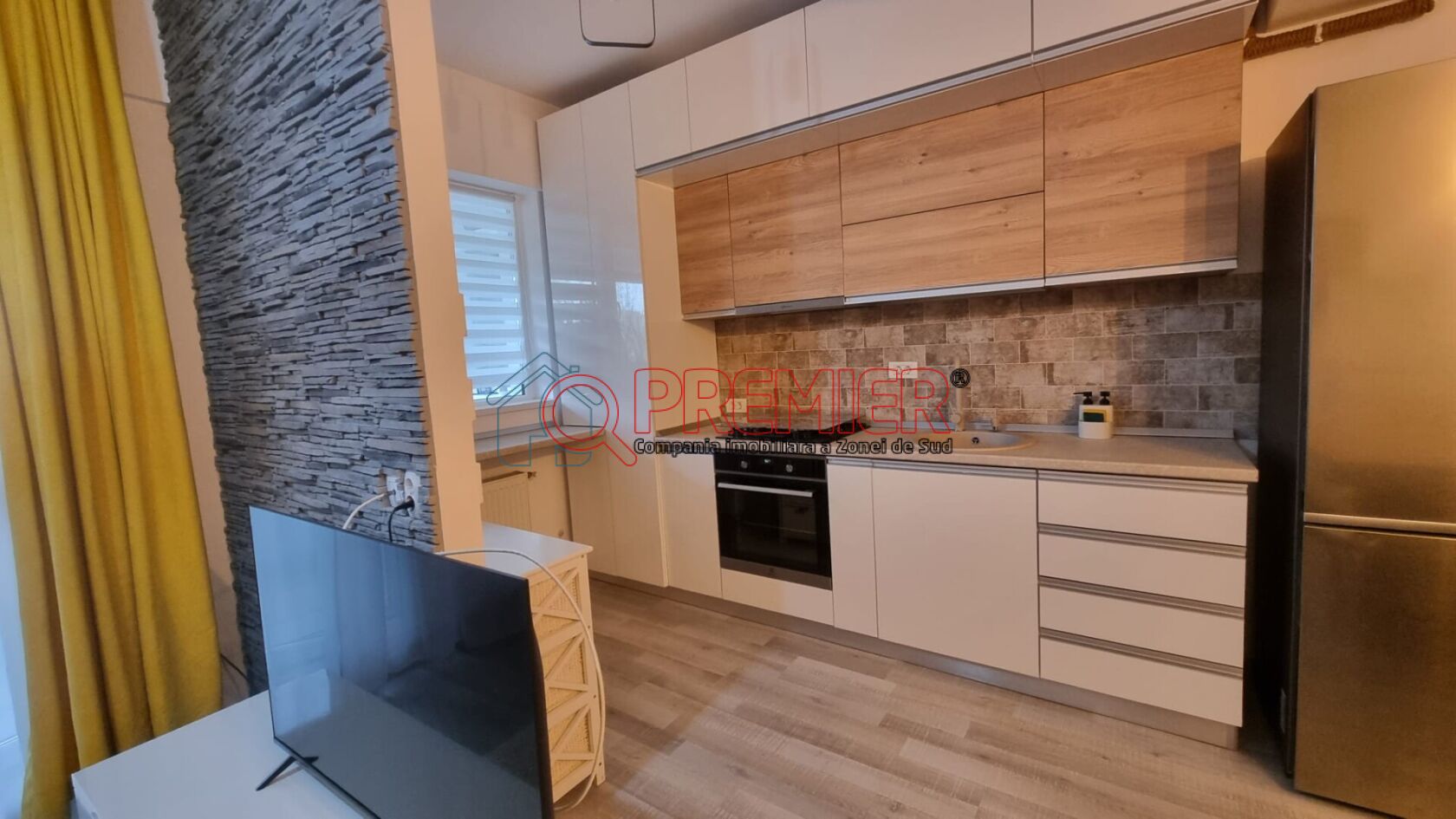 Apartament 2 camere de închiriat Metropolitan Metalurgiei — fotografia 3