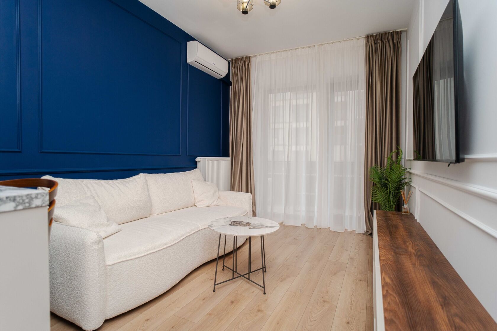 Prima Închiriere | Silk District | Design Modern | Parcare Inclusă — fotografia 3