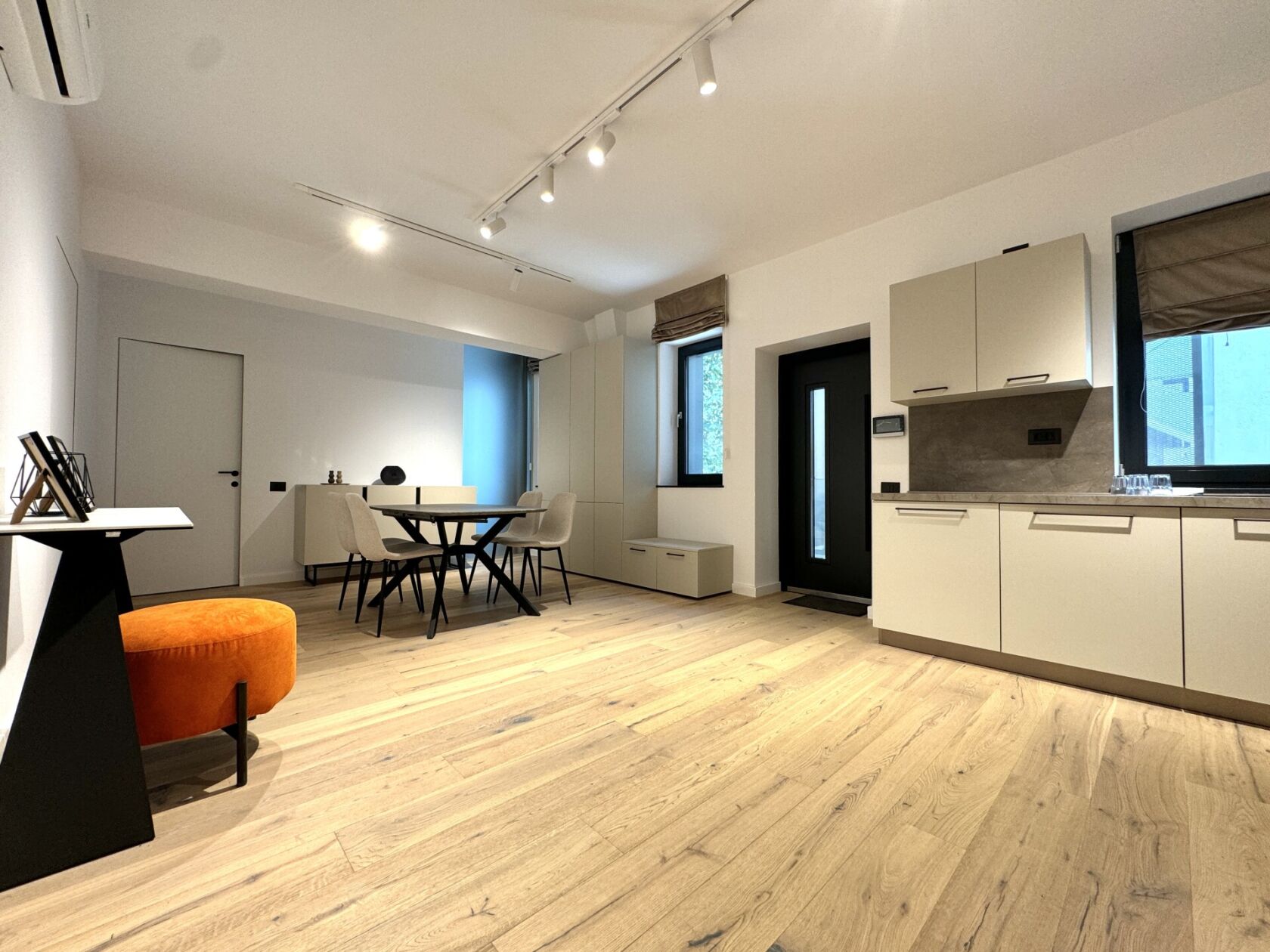 apartament 3 camere | modern | nou | zona aviatiei-herastrau — fotografia 3