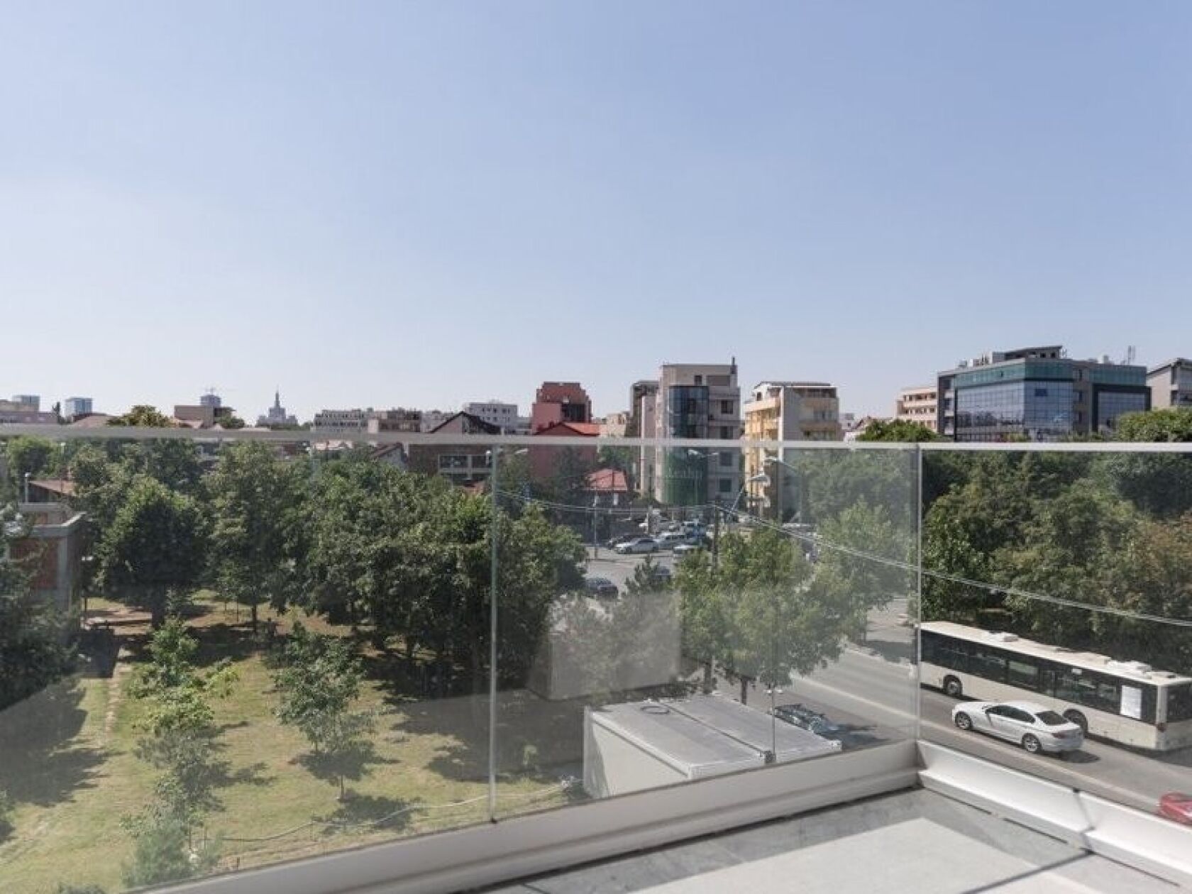 luxury 3-room apartment, one herastrau plaza residential complex — fotografia 3