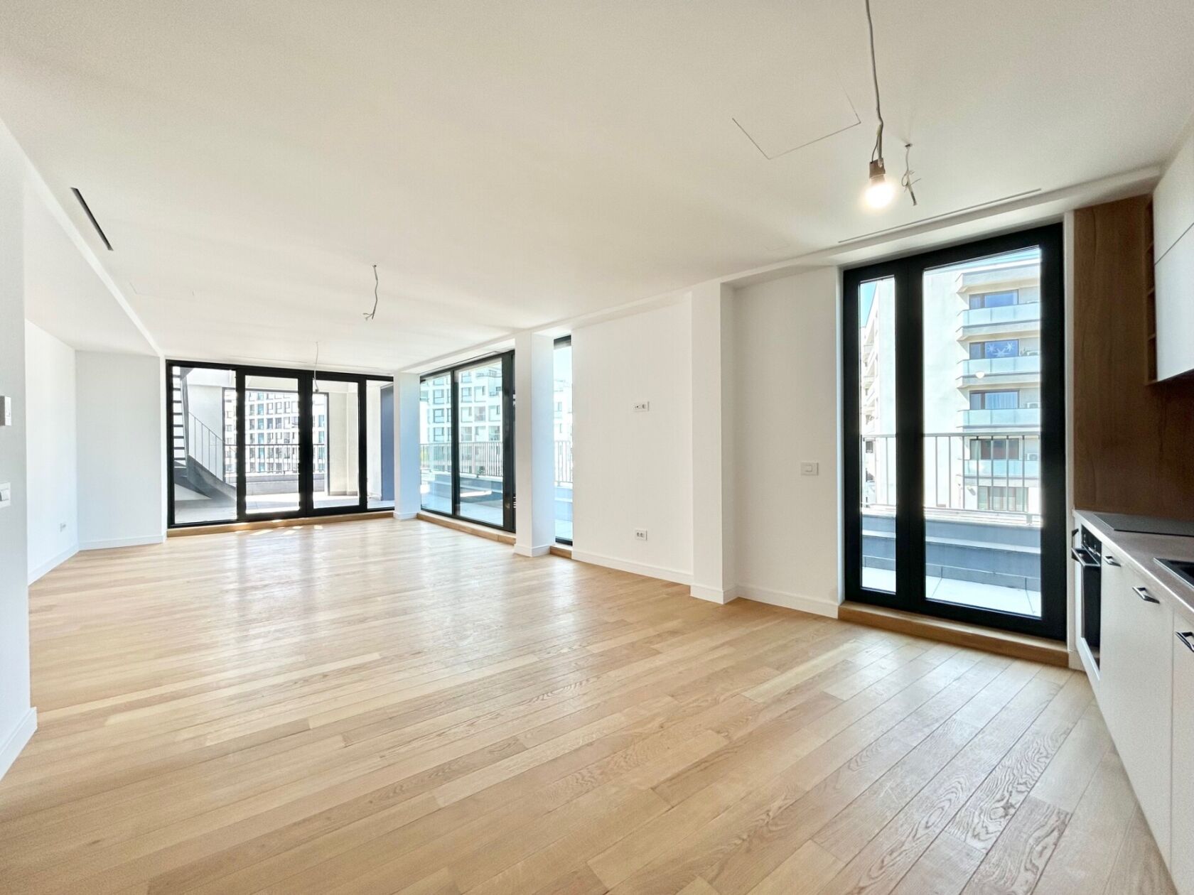 penthouse 4 camere | terasa | imobil de lux | zona baneasa-iancu nicolae — fotografia 3