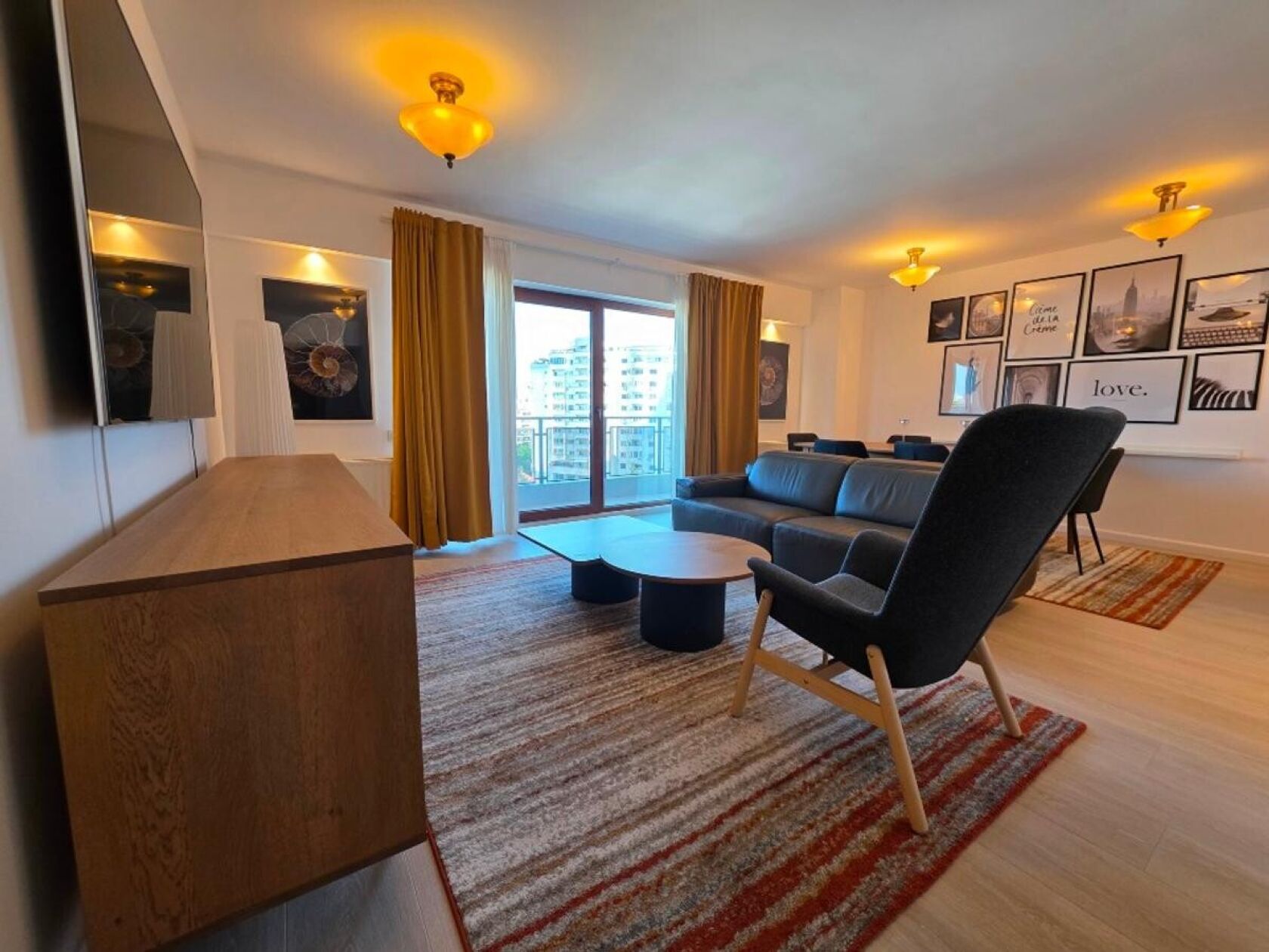 4-room apartment, piata alba iulia area — fotografia 1