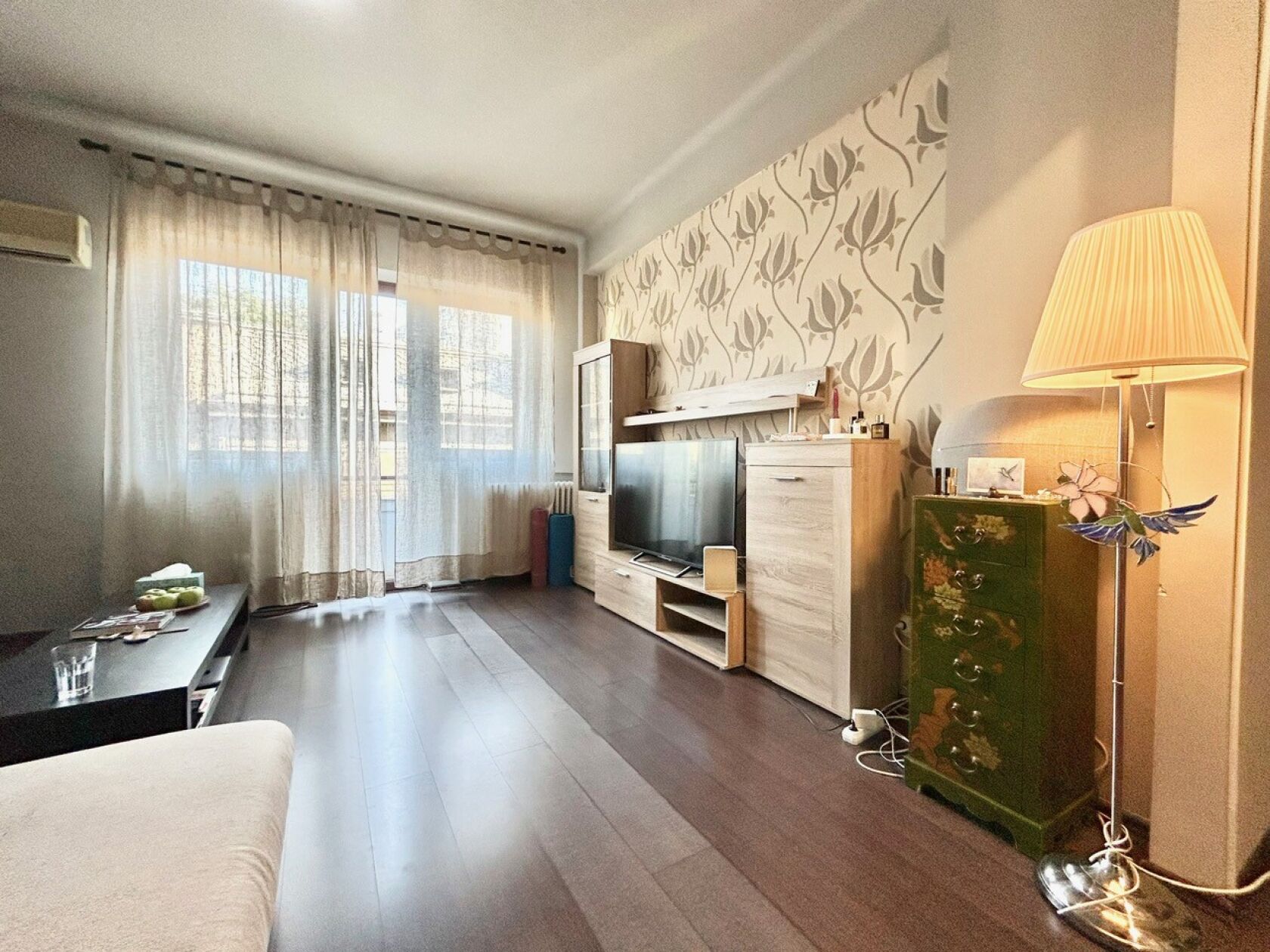 2-room apartment, art nouveau style building, calea victoriei area — fotografia 2