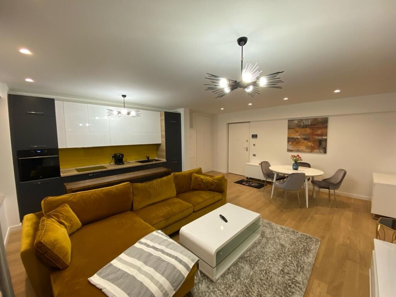 3-room apartment | sală de sport & piscină in complex | aviaţiei towers — fotografia 3