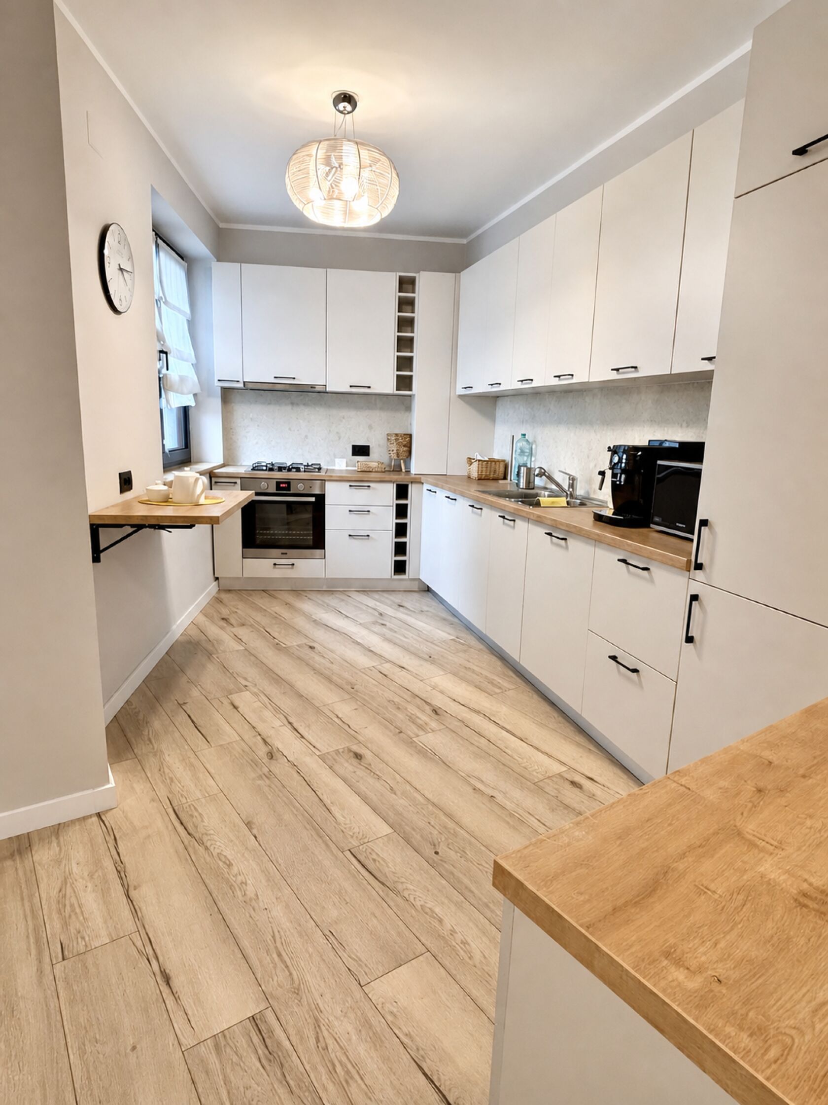 apartament 3 camere | terasa si loc parcare | piata romana — fotografia 3