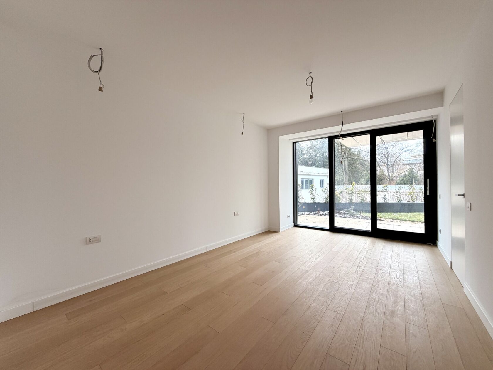 apartament 3 camere | parter cu gradina generoasa | charles de gaulle — fotografia 3