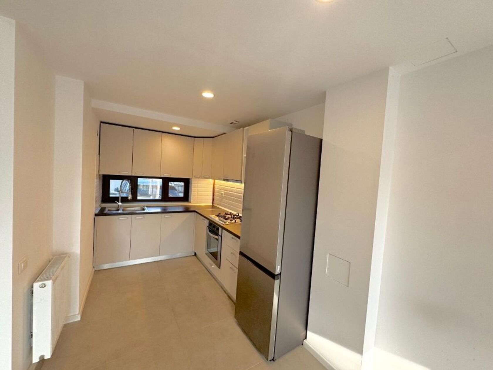 townhouse | 3 bedrooms | unfurnished | pipera — fotografia 3