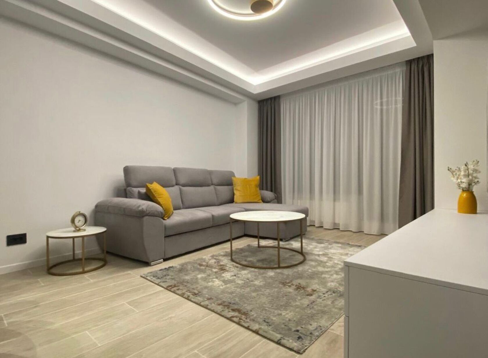 apartament 2 camere | mobilat | zona herastrau — fotografia 1