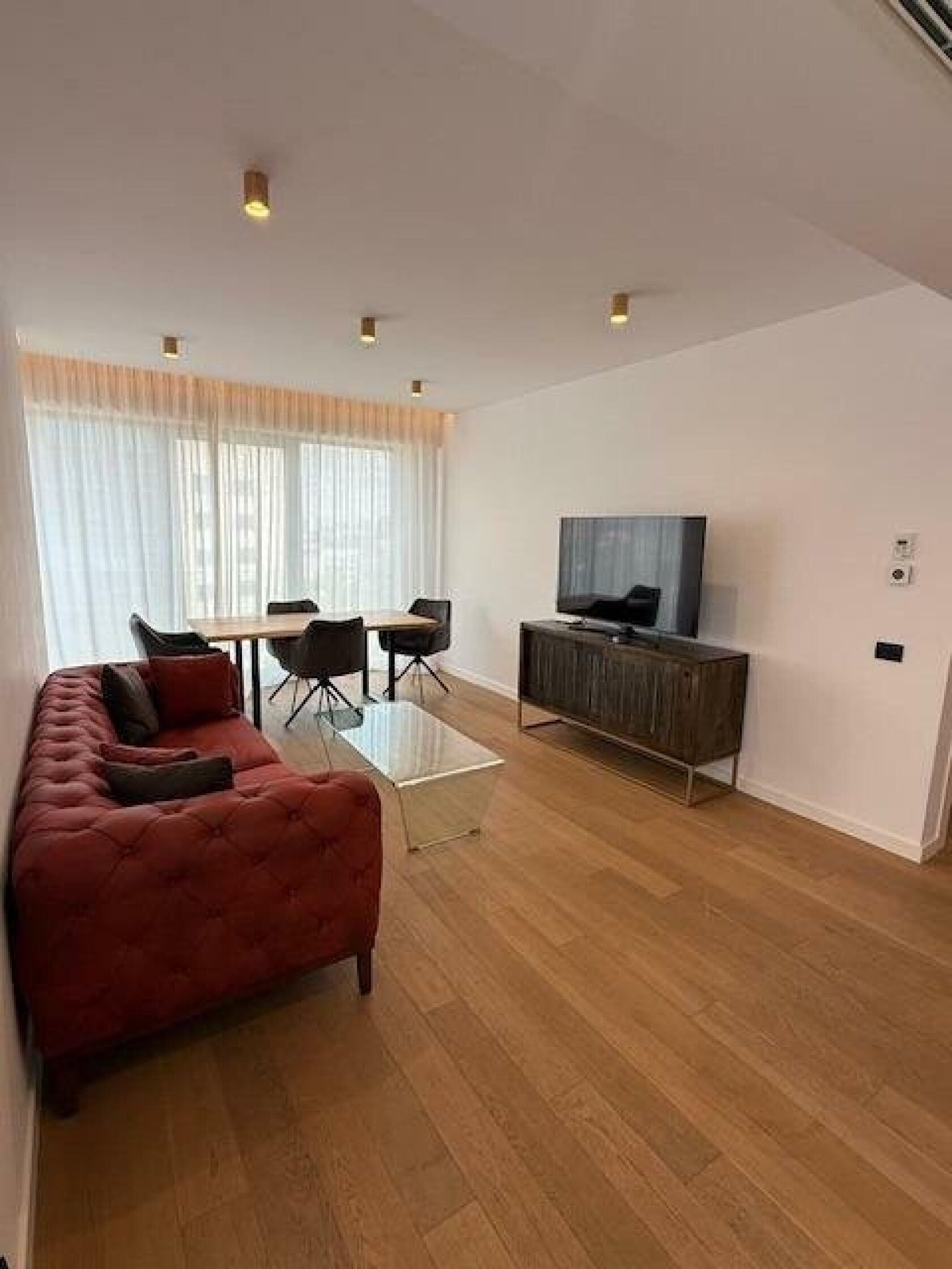 apartament 2 camere, one herastrau towers — fotografia 1