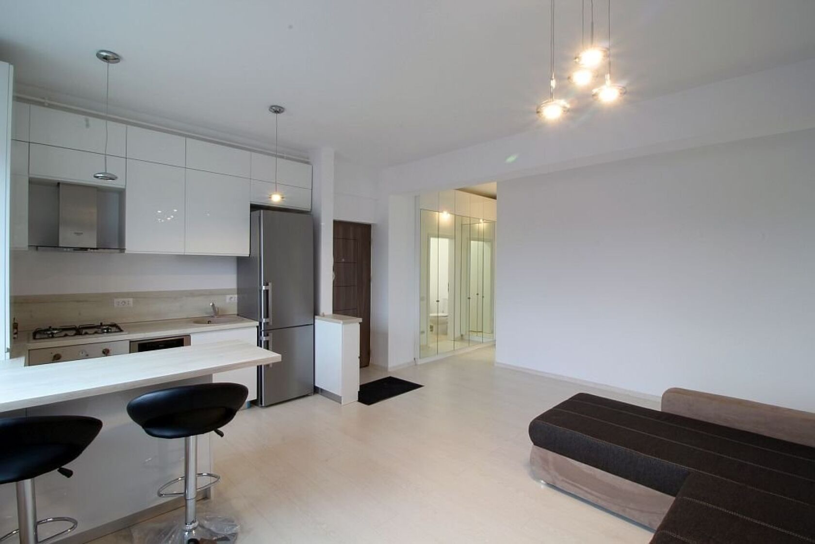 3-room apartment, 2 parking spaces, domenii, 1 mai metro access — fotografia 3
