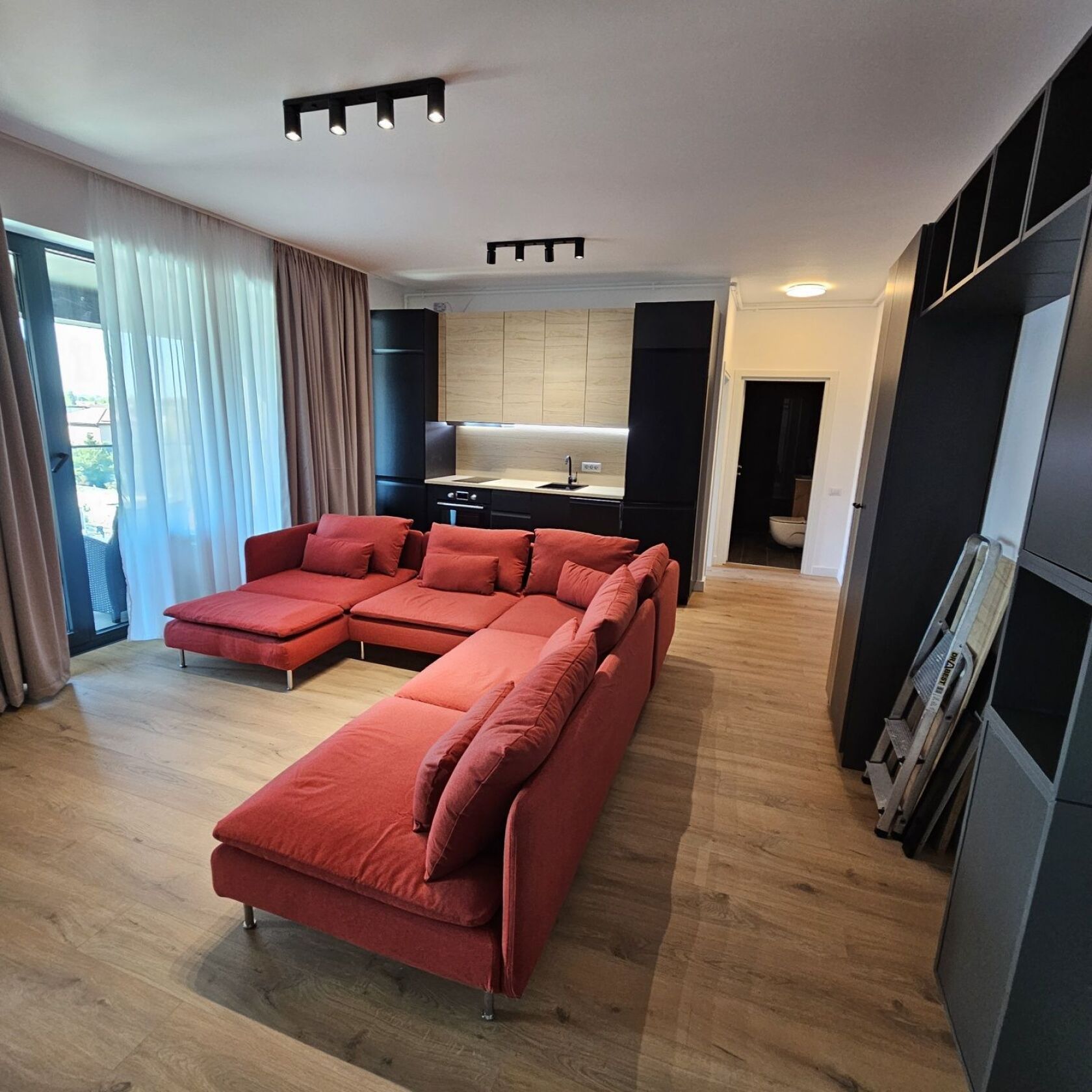 3-room apartment located in the pipera, complex with an outdoor pool — fotografia 2