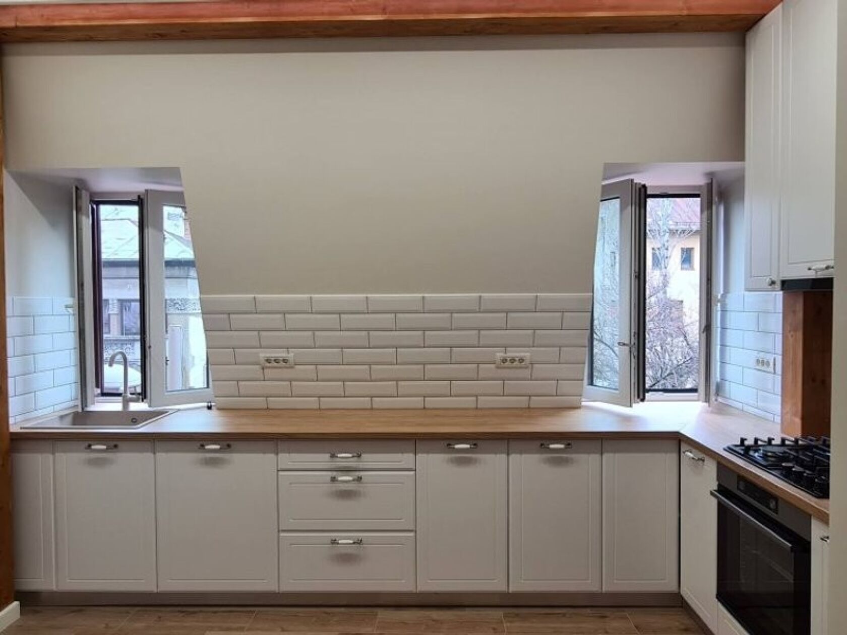 4 rooms, calea victoriei - dacia — fotografia 3