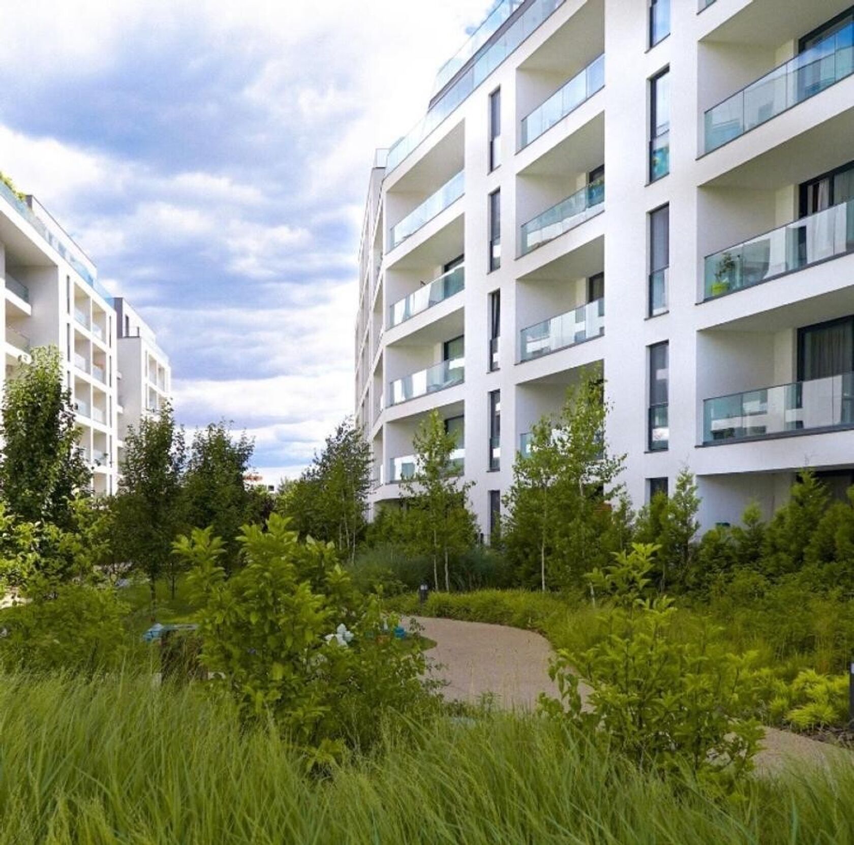 apartament 3 camere | terasa | vedere liberă spre natură |complex the ivy — fotografia 1