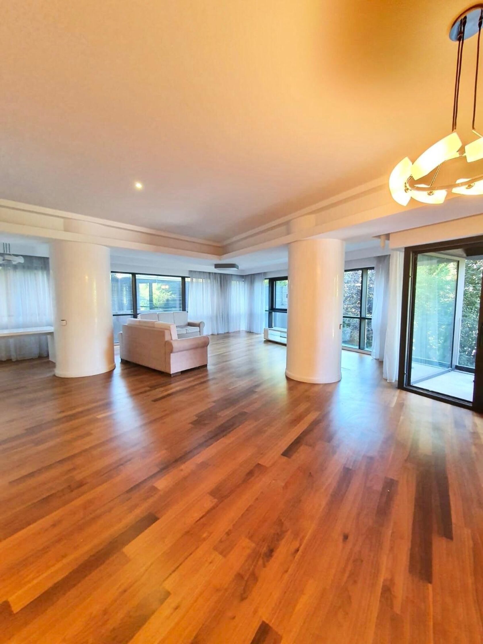 apartament 3 camere | view degajat | zona floreasca — fotografia 1