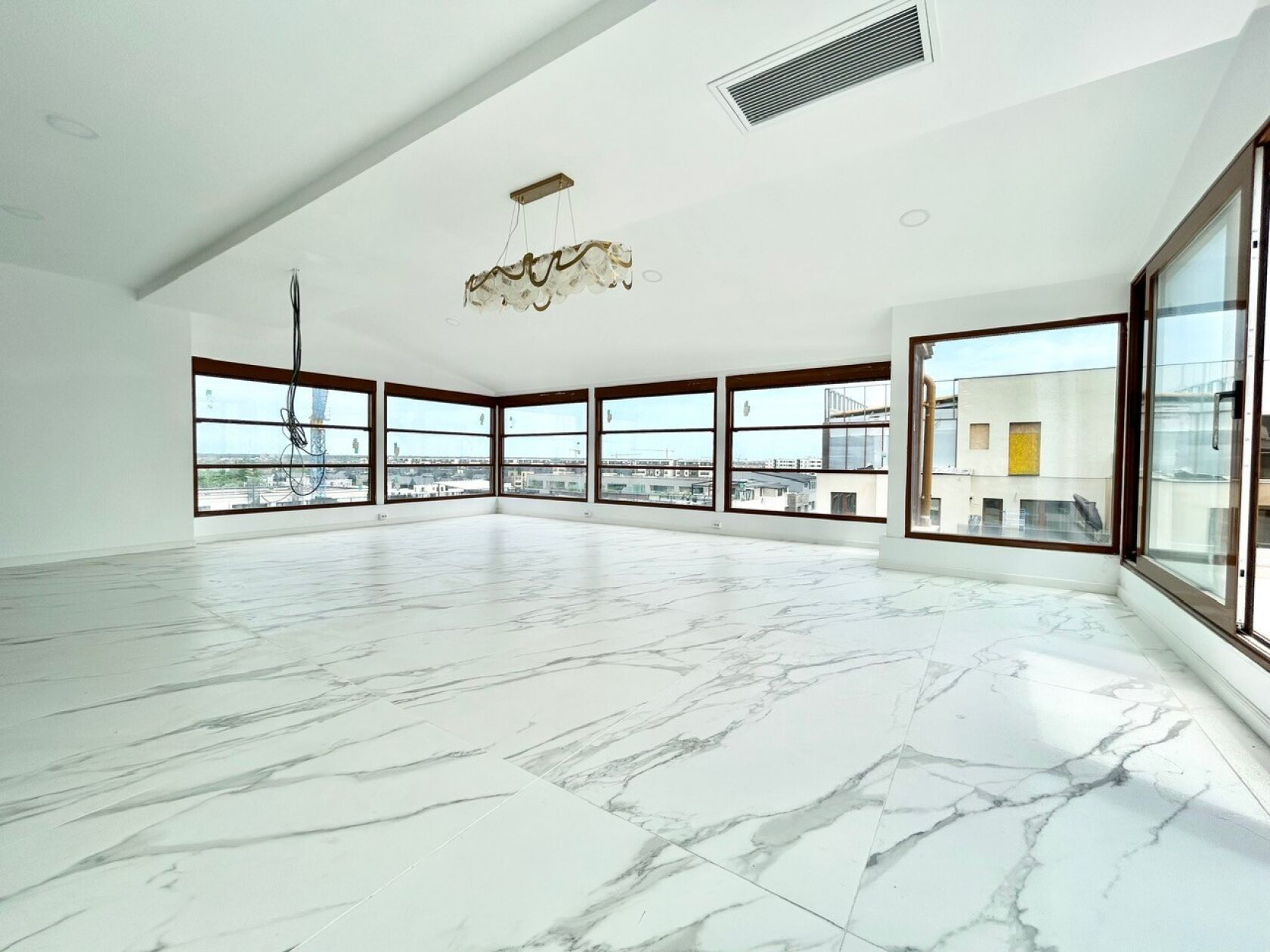 penthouse 4 bedrooms, 2 parking spaces, terrace, pipera area — fotografia 1