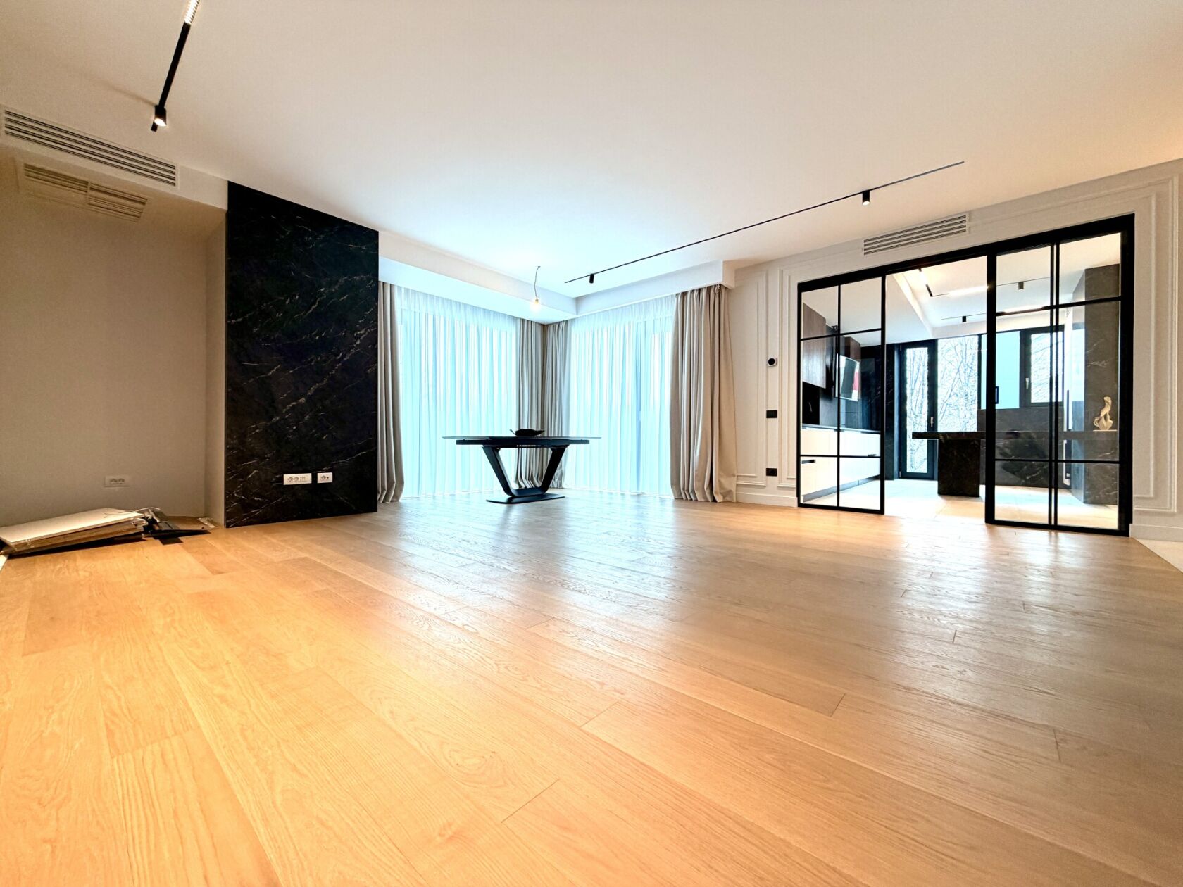 luxury apartment | view of herastrau park | aviatorilor area — fotografia 1