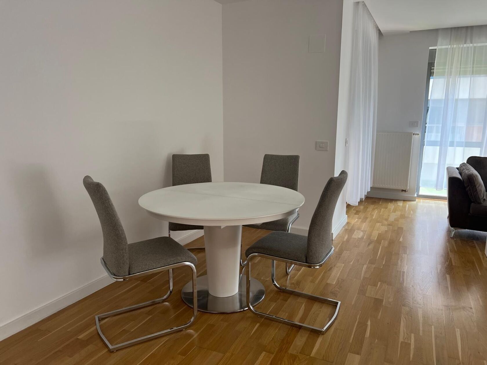 4-room apartment, green lake residential complex, security, baneasa — fotografia 3