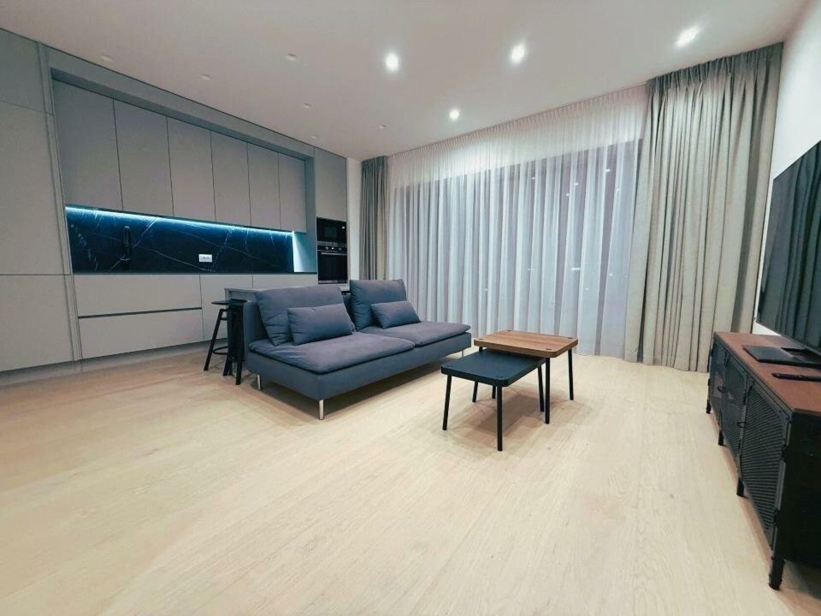 apartament 2 camere, modern, zona aviatiei — fotografia 1