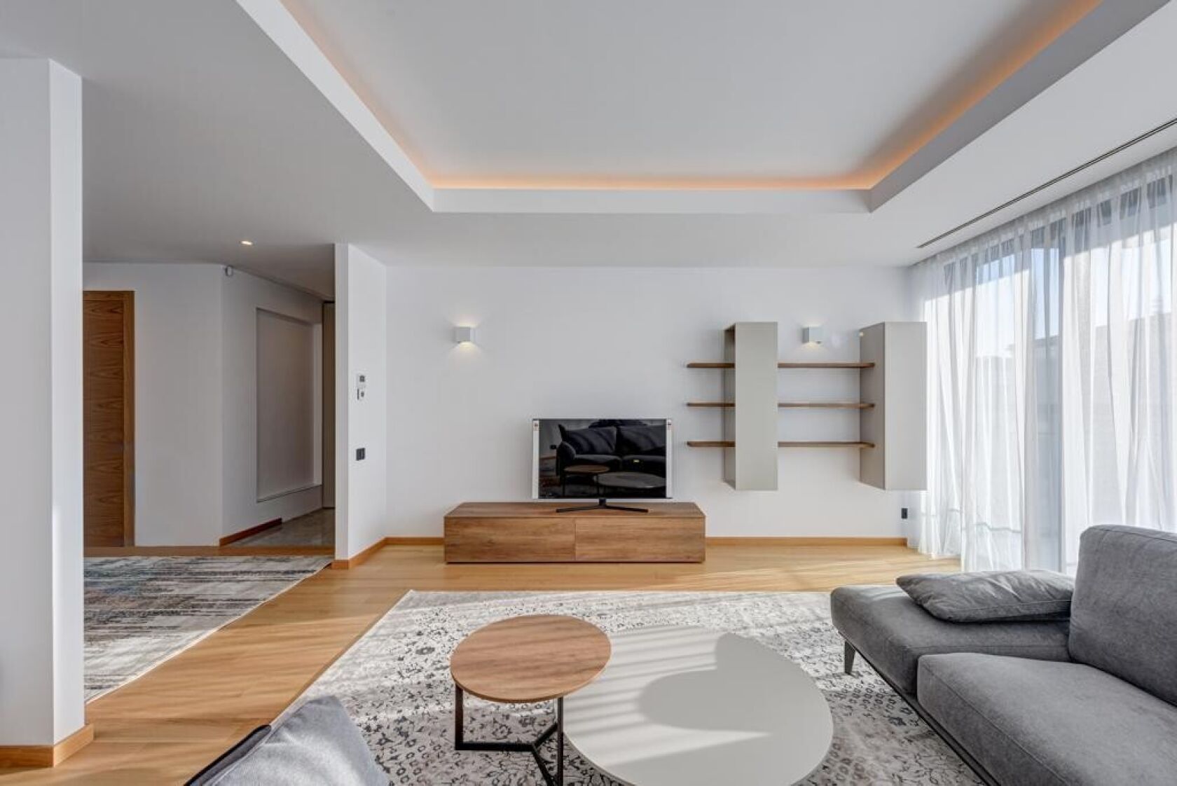 luxury 4-room apartment with terrace, new building, primaverii area — fotografia 2