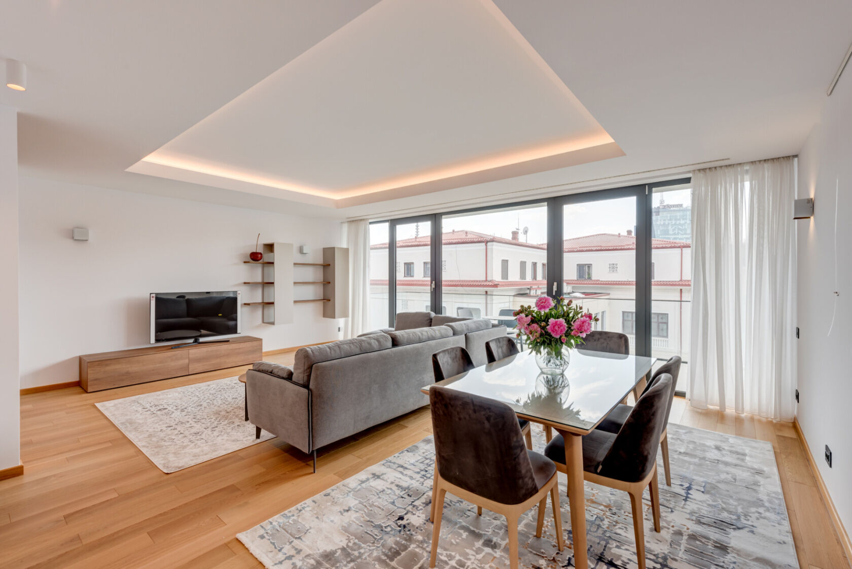 luxury 4-room apartment with terrace, new building, primaverii area — fotografia 3