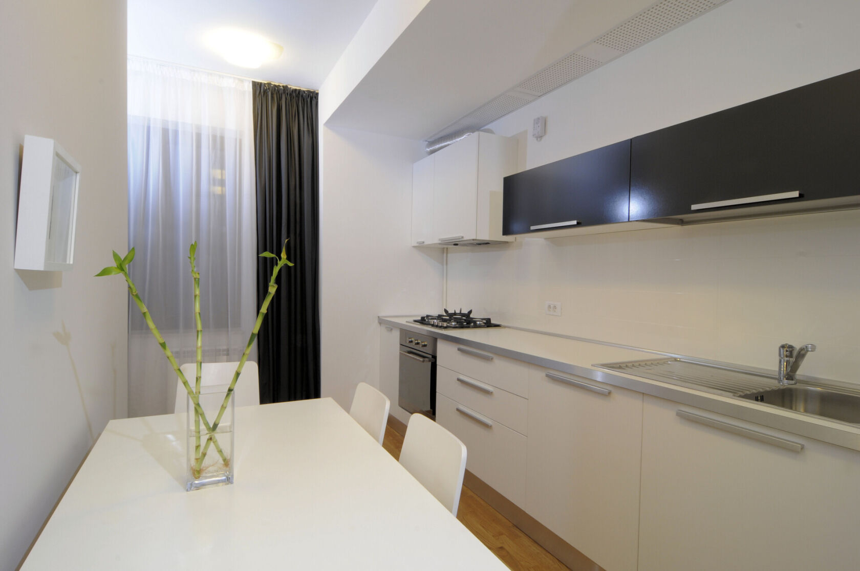 4-room apartment, residential complex, baneasa, aleea privighetorilor, studio 80 — fotografia 3