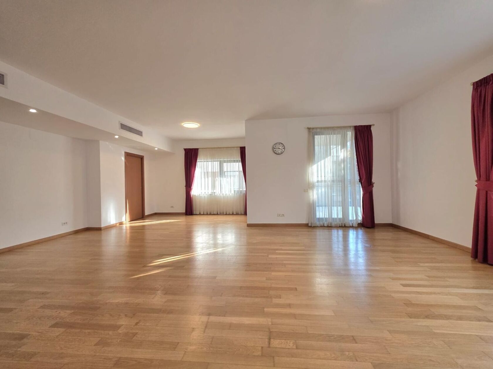 Washington Residence | 4 camere | 160 mp utili | Parcare subterană | Zona Capitale, ID: 24374 :: Vision House — fotografia 1