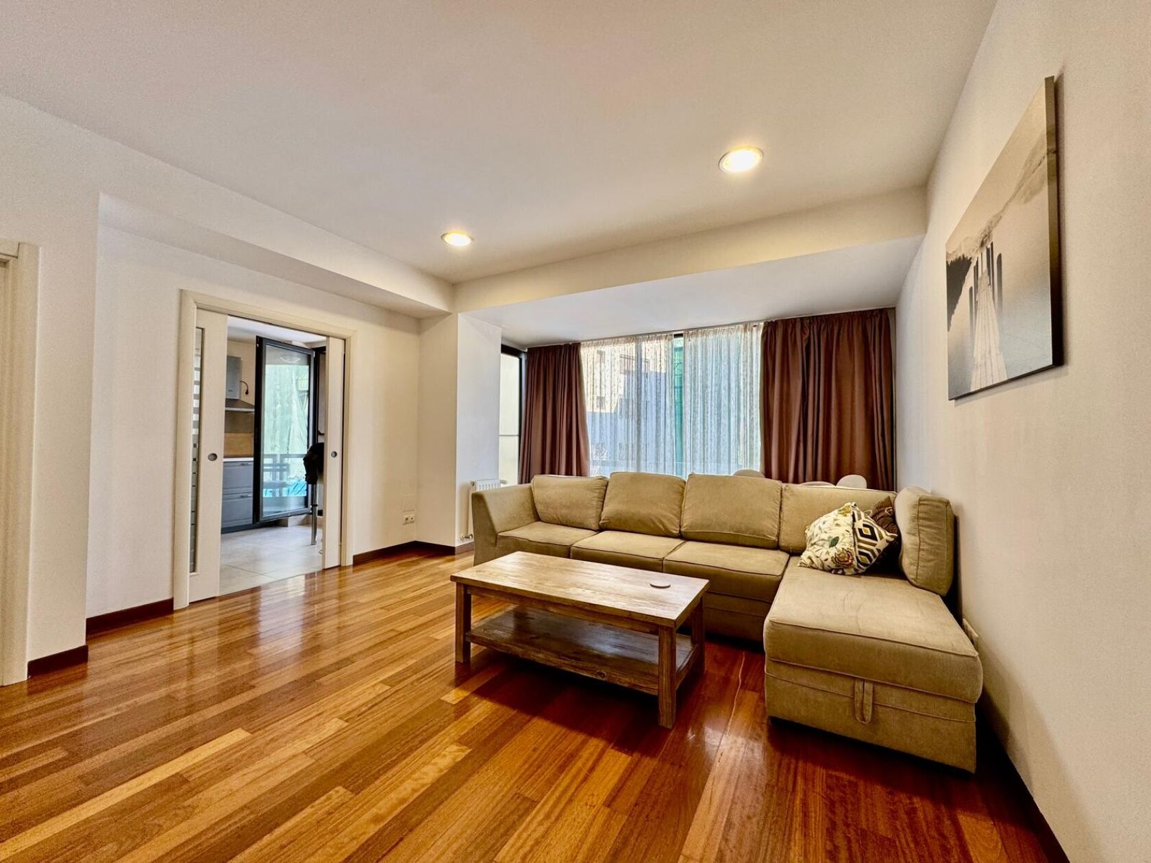 Inchiriere apartament 3 camere Herastrau | Loc parcare subteran, ID: 24412 :: Vision House — fotografia 1